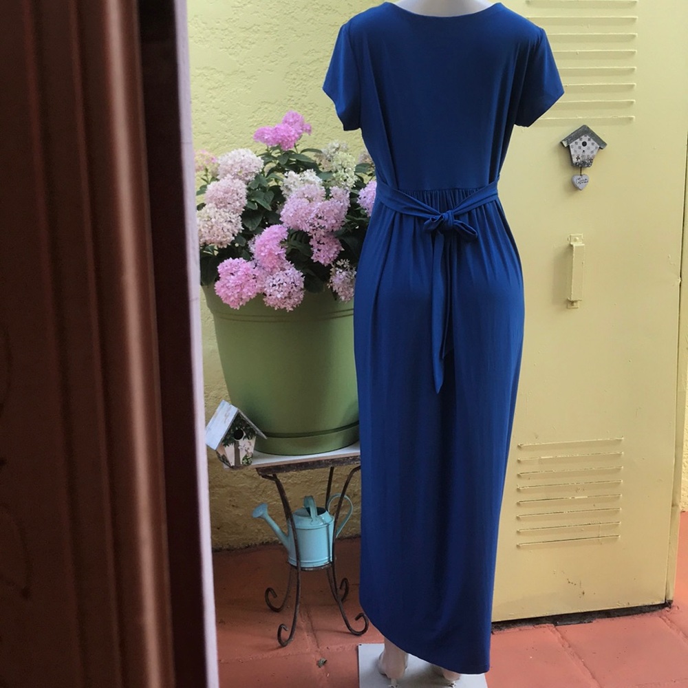 TIANA MAXI DRESS - Picture 5 of 9